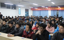 青峰網(wǎng)絡校園巡講河南機電?？茖W校站活動報道