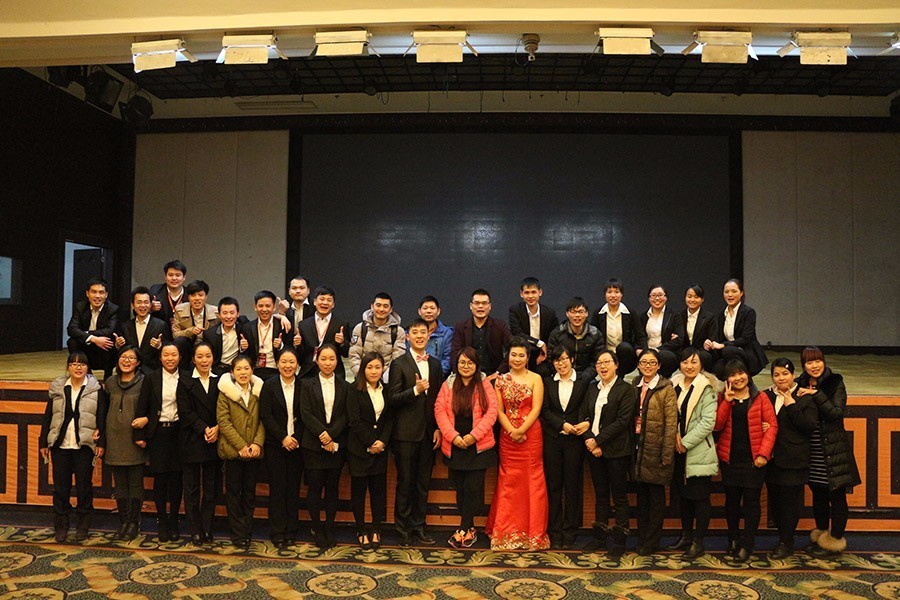 華彩共度 相約這移刻——2015百度推廣年度答謝會(huì)新鄉(xiāng)站圓滿(mǎn)成功！