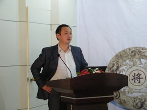 席總激情演繹，鼓舞士氣！